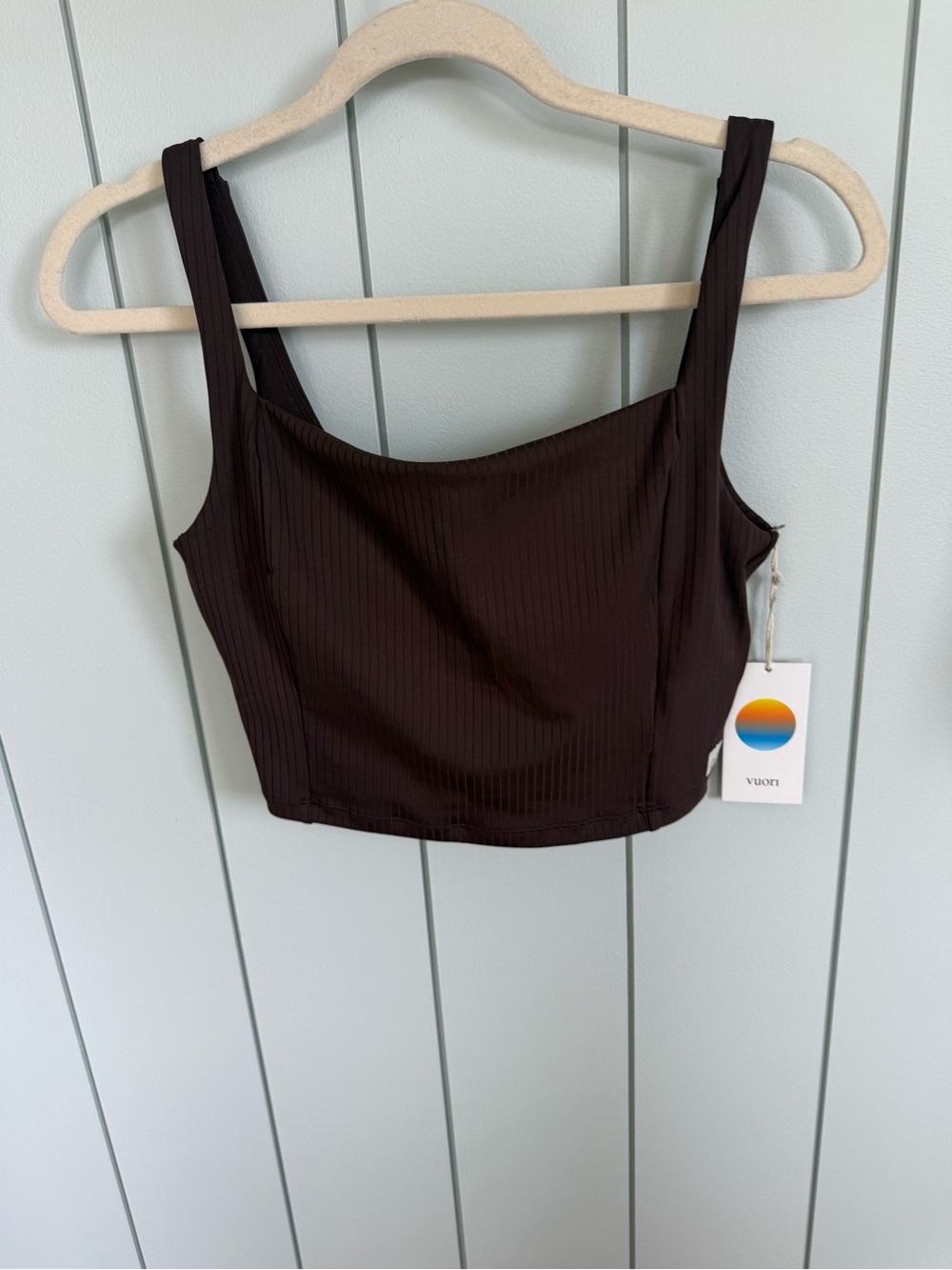 New Vuori Inversion Rib Support Tank Size Medium Java Color